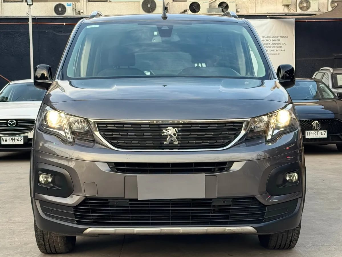 Peugeot Rifter 1.5 Allure Bluehdi 130 At Diesel año 2022