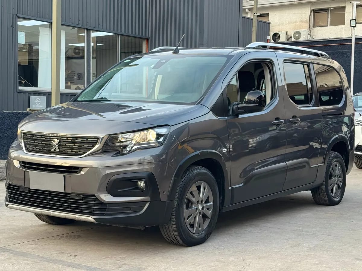 Peugeot Rifter 1.5 Allure Bluehdi 130 At Diesel año 2022