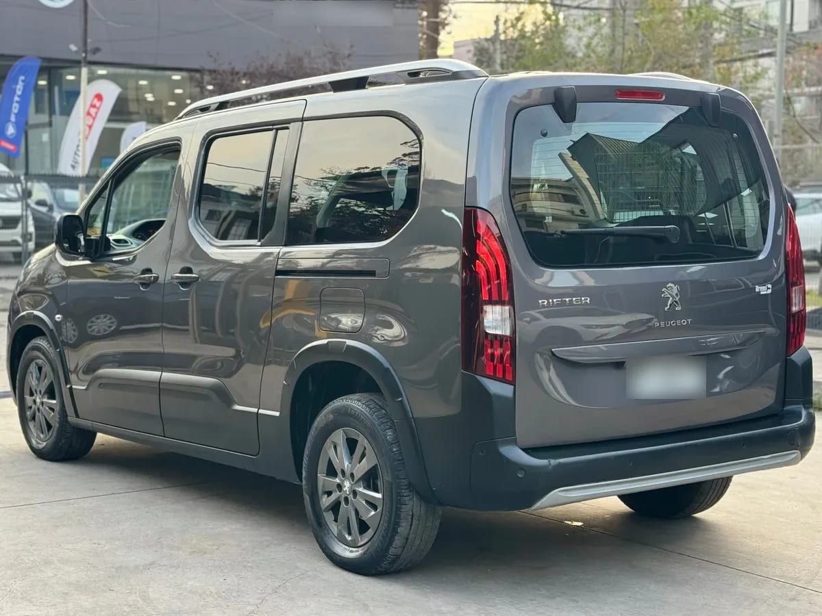 Peugeot Rifter 1.5 Allure Bluehdi 130 At Diesel año 2022