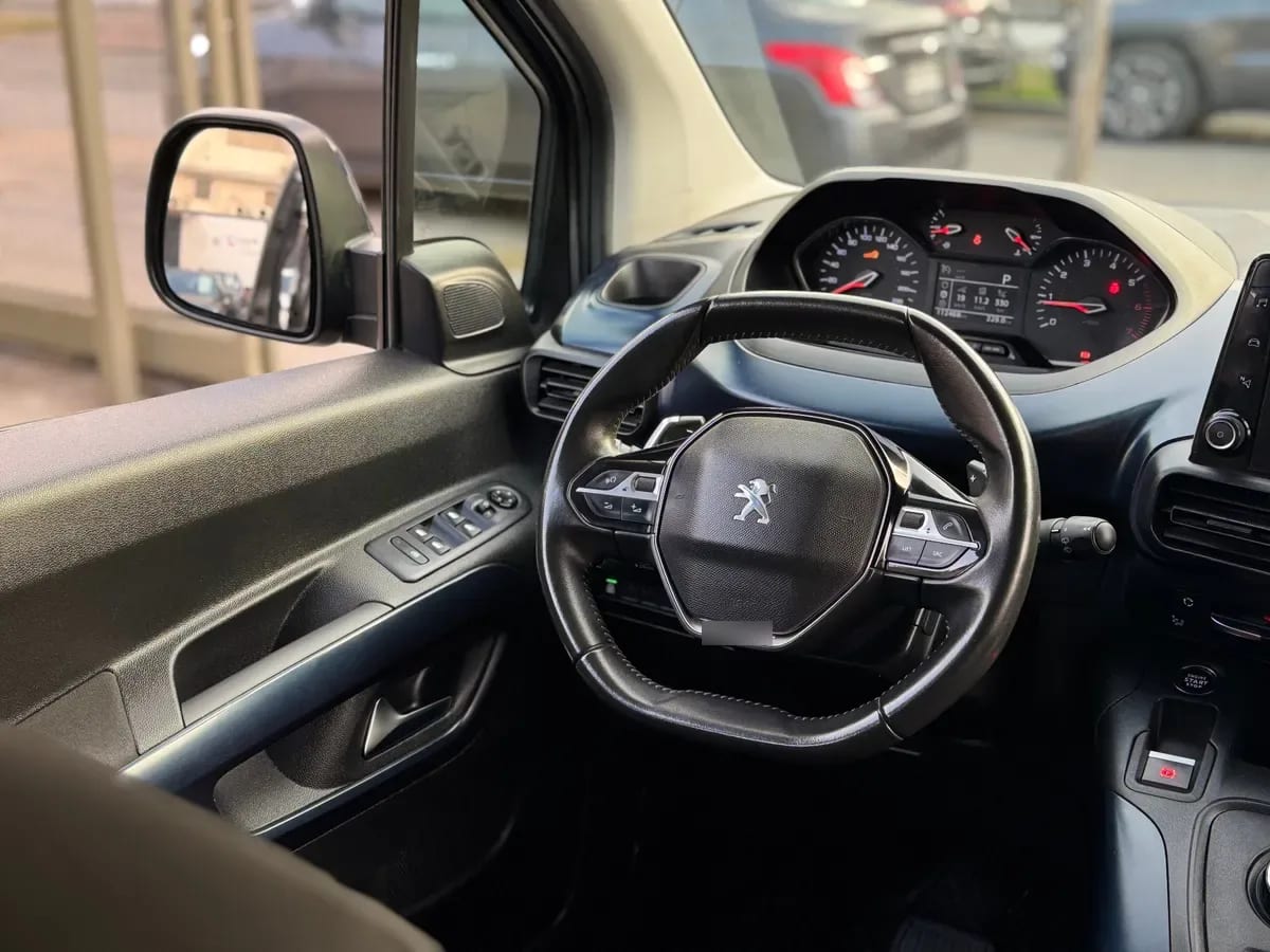 Peugeot Rifter 1.5 Allure Bluehdi 130 At Diesel año 2022