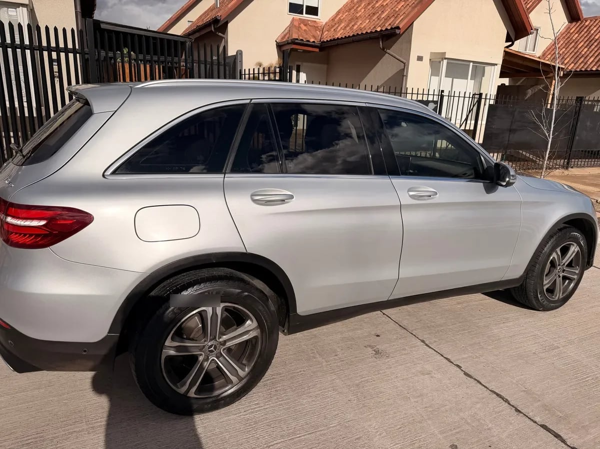 MERCEDES BENZ GLC 220 2.1 At Diesel año 2018