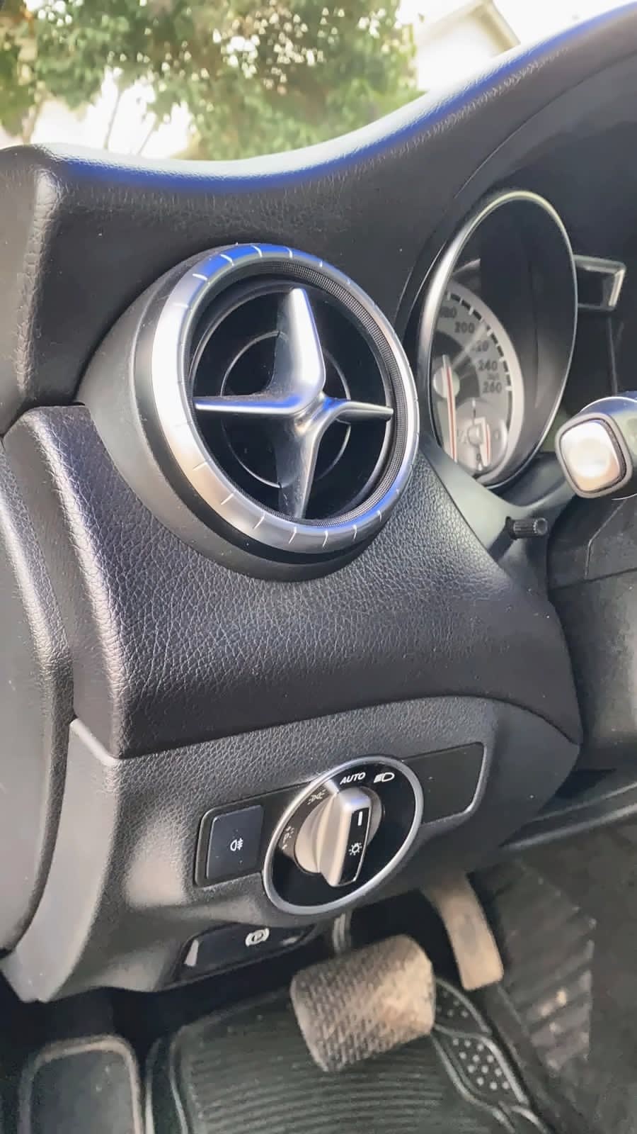 MERCEDES BENZ CLA200 Otra año 2013