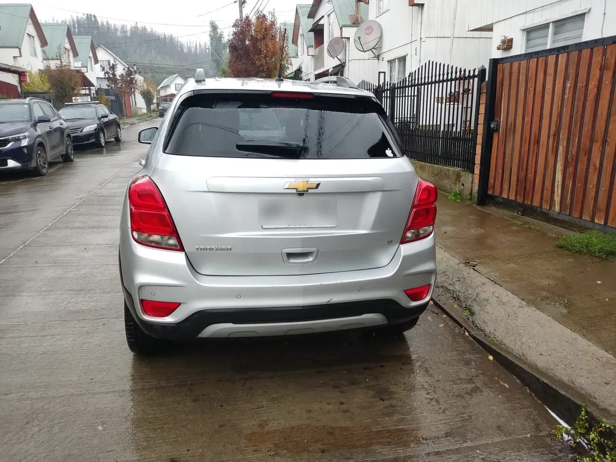 CHEVROLET TRACKER 1.8 Ls At 4x4 año 2018