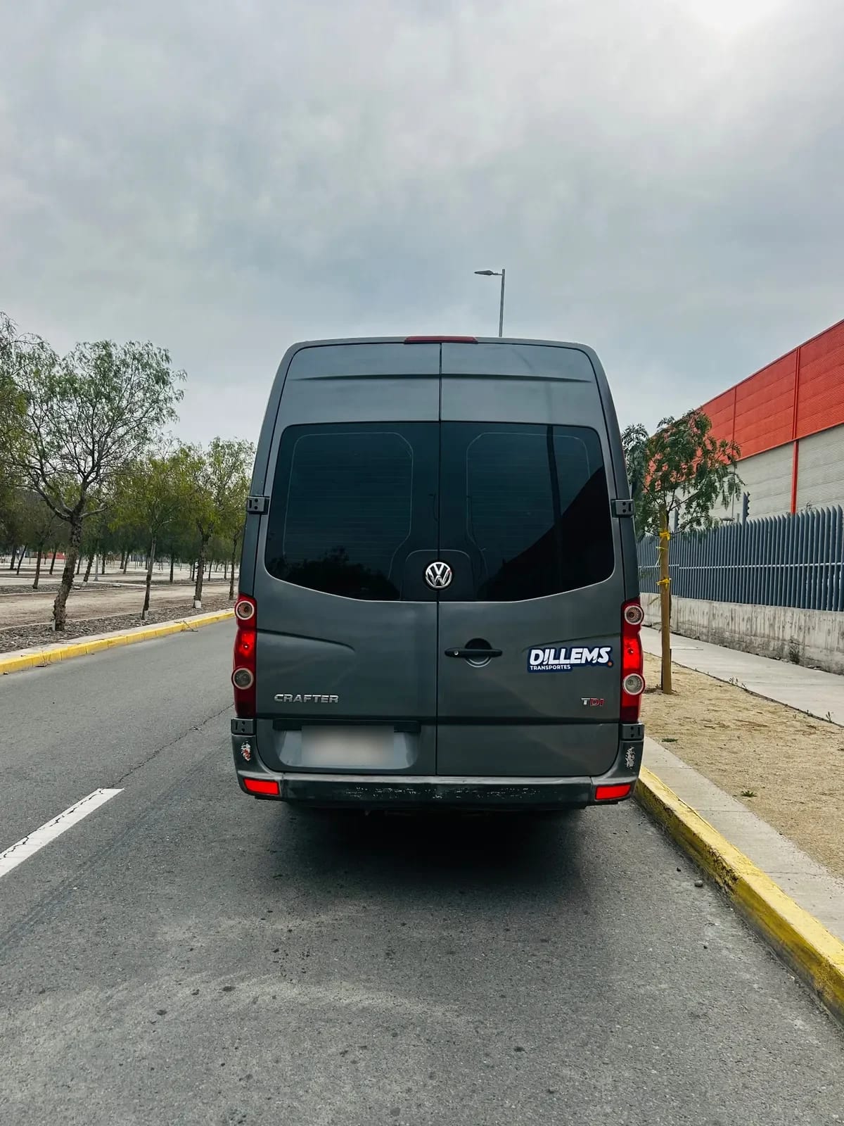 VOLKSWAGEN CRAFTER 2.0 50 Lwbo Bus Mt Diesel año 2018