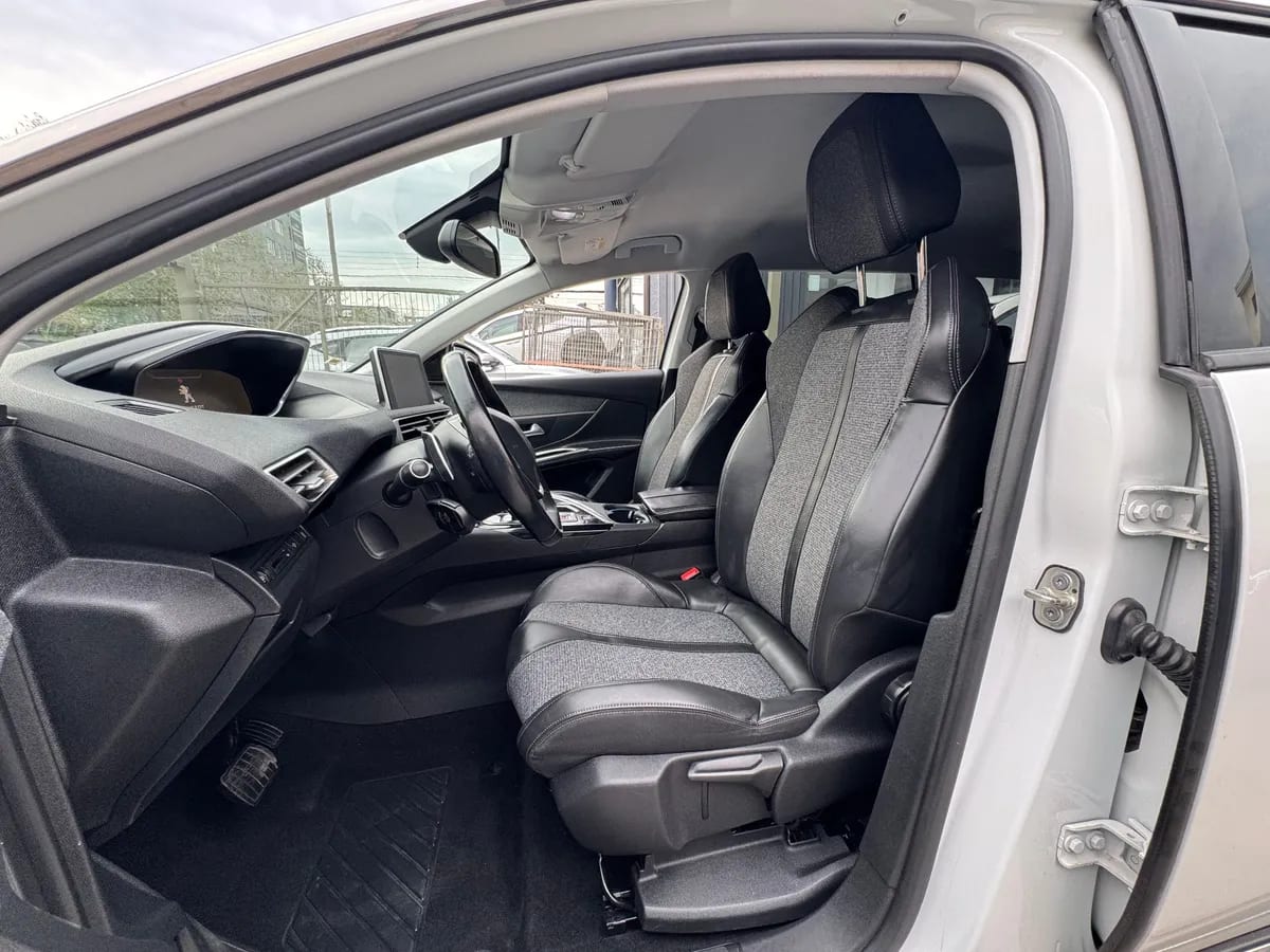 Peugeot 5008 1.5 Gt Line At Diesel año 2019