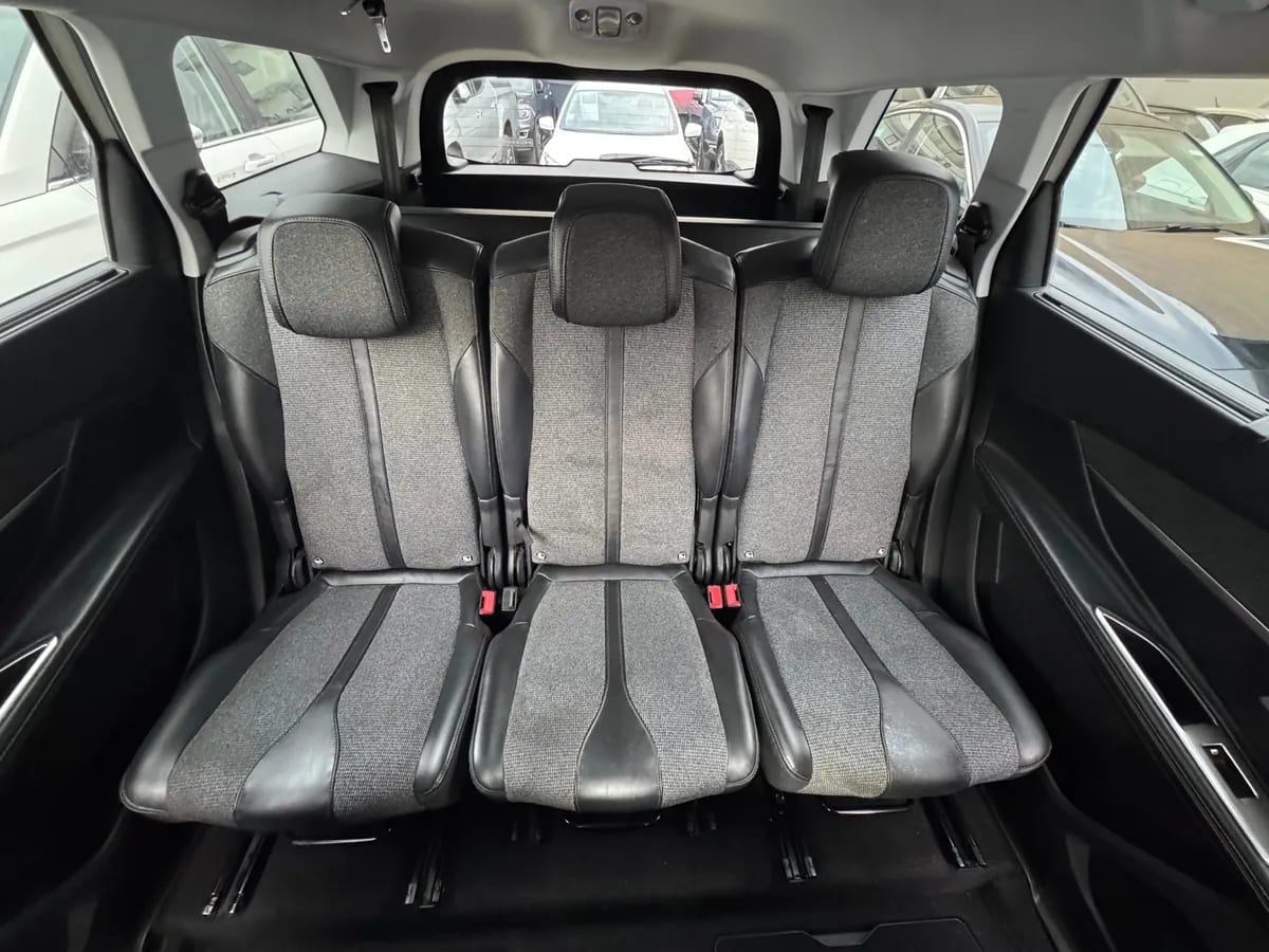 Peugeot 5008 1.5 Gt Line At Diesel año 2019