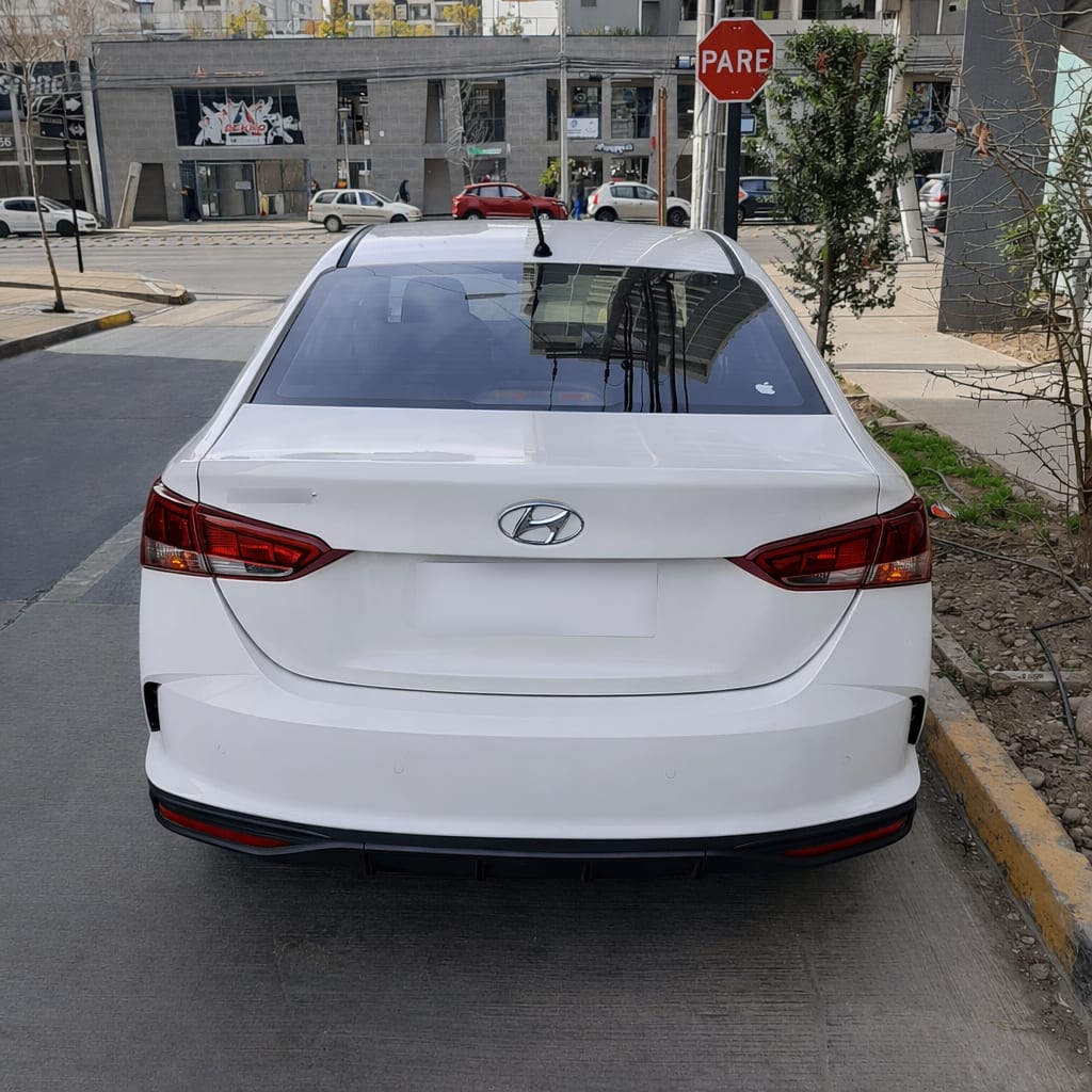 Hyundai Accent 1.4 Hci Value Mt año 2022