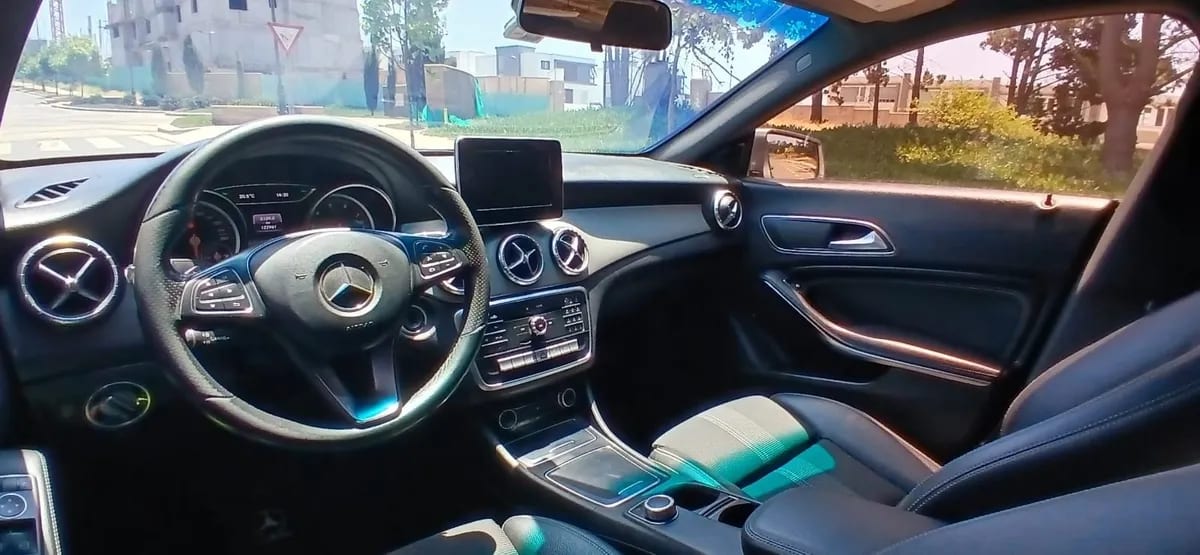 MERCEDES BENZ CLA180 1.6 Mt año 2017