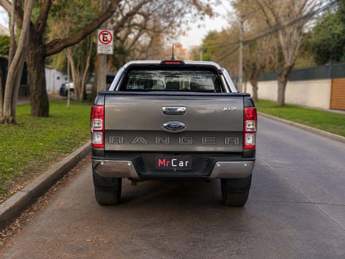 Ford Ranger Xlt 4x4 año 2023