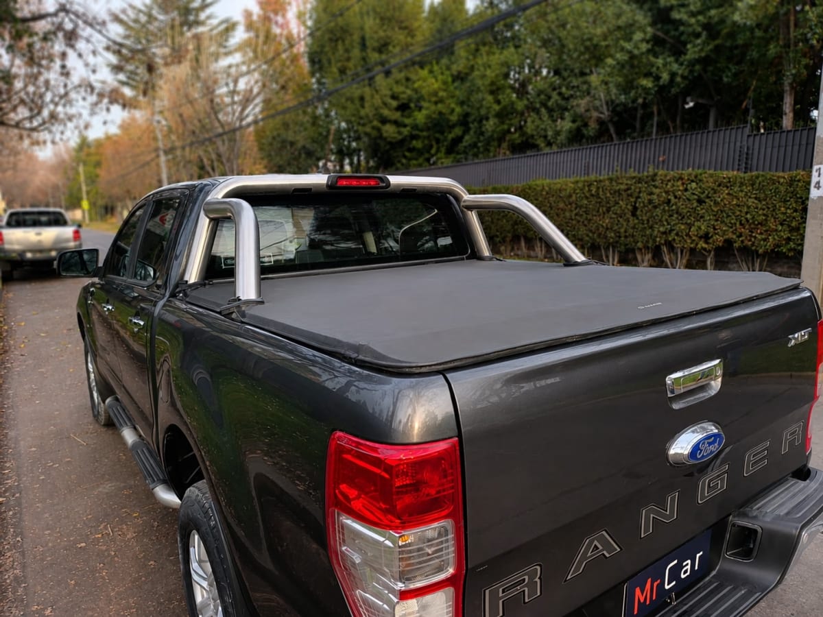Ford Ranger Xlt 4x4 año 2023