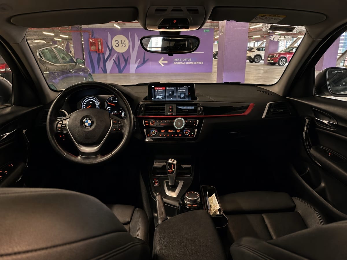 BMW 118d Sport año 2020