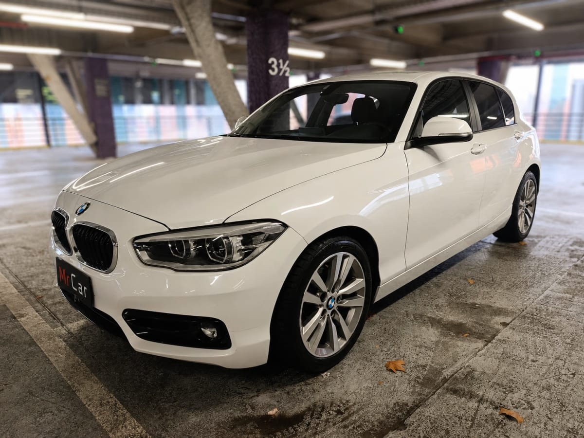 BMW 118d Sport año 2020