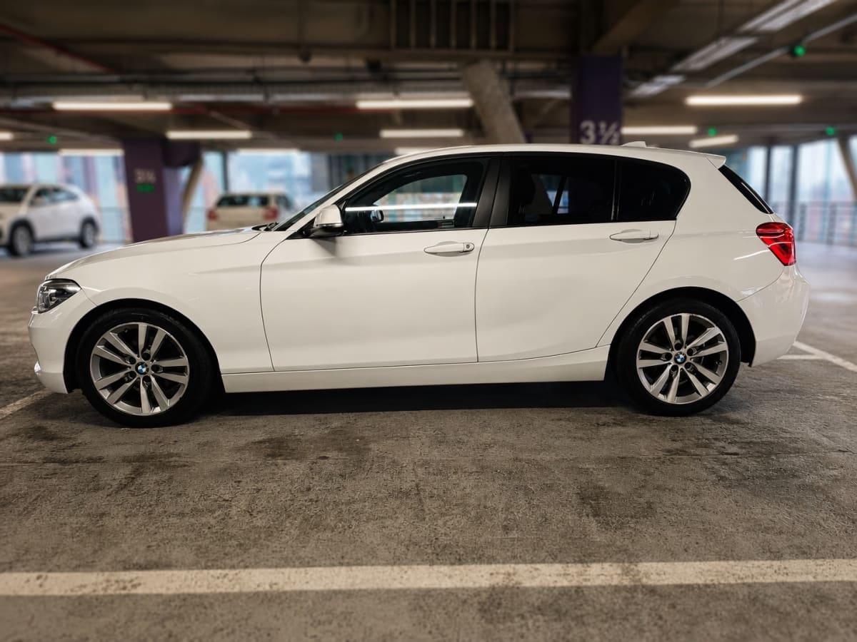BMW 118d Sport año 2020