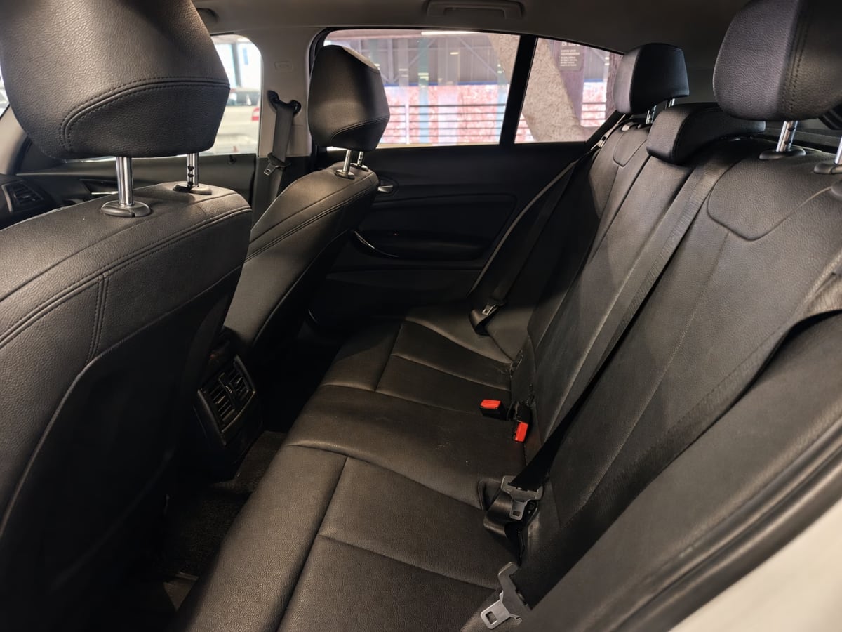 BMW 118d Sport año 2020
