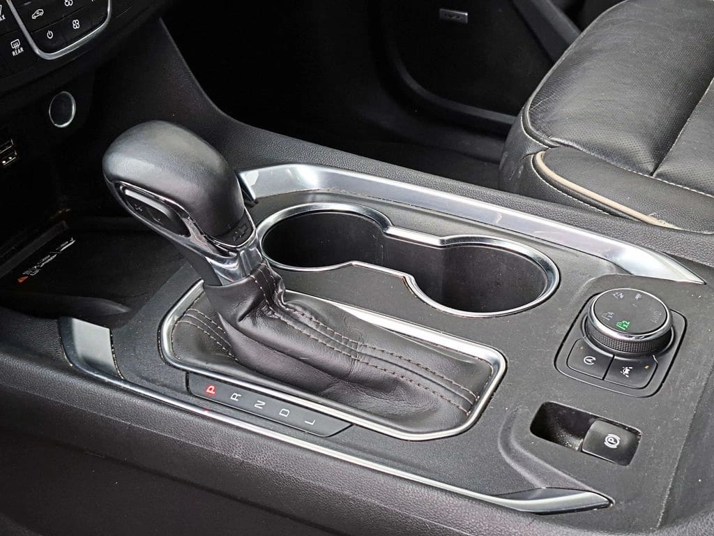 Chevrolet Traverse 3.6 Premier Awd At 5p año 2024