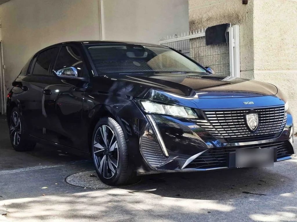 Peugeot 308 Allure año 2024