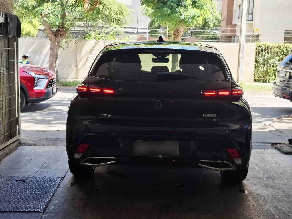Peugeot 308 Allure año 2024