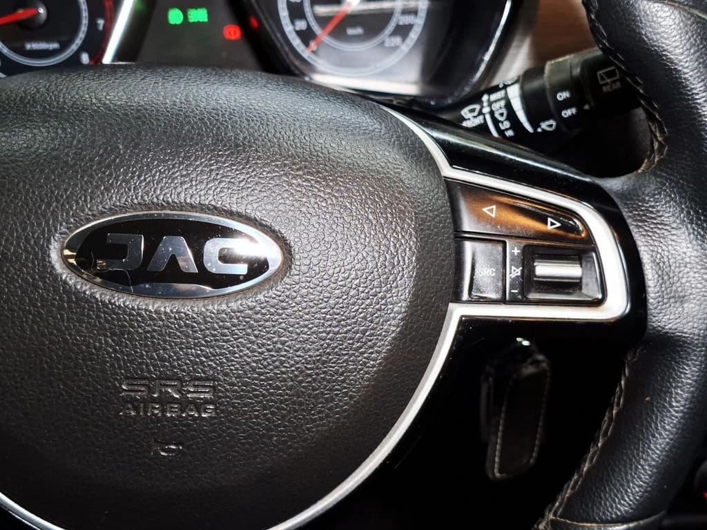JAC S2 1.5 Comfort 4x2 Mt 5p año 2021