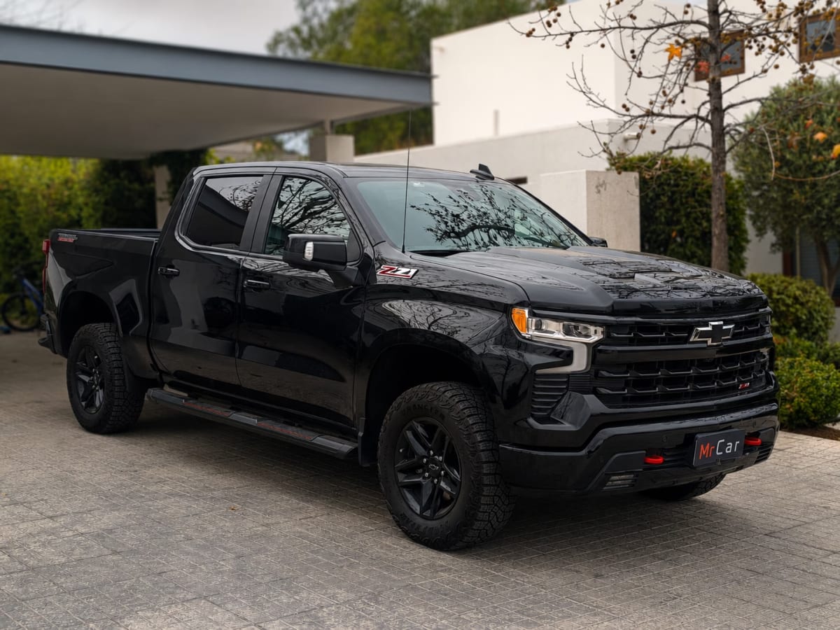 Chevrolet Silverado Trail Boss año 2025