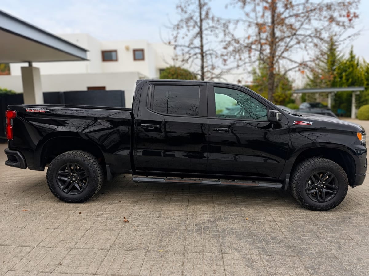 Chevrolet Silverado Trail Boss año 2025