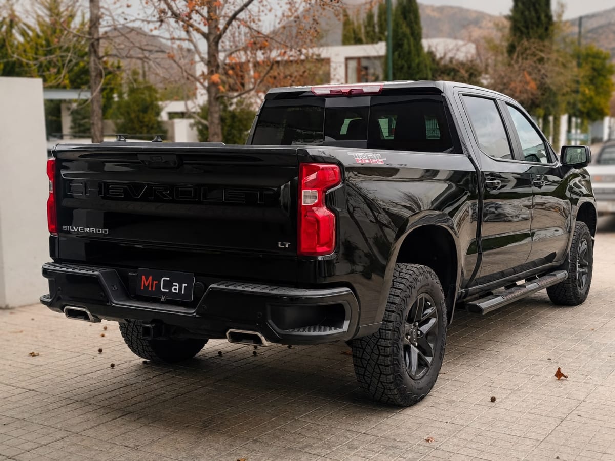 Chevrolet Silverado Trail Boss año 2025