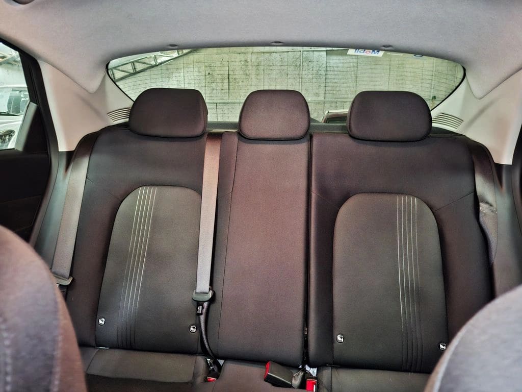 Hyundai Accent 1.5 Design 4x2 Mt 4p año 2024
