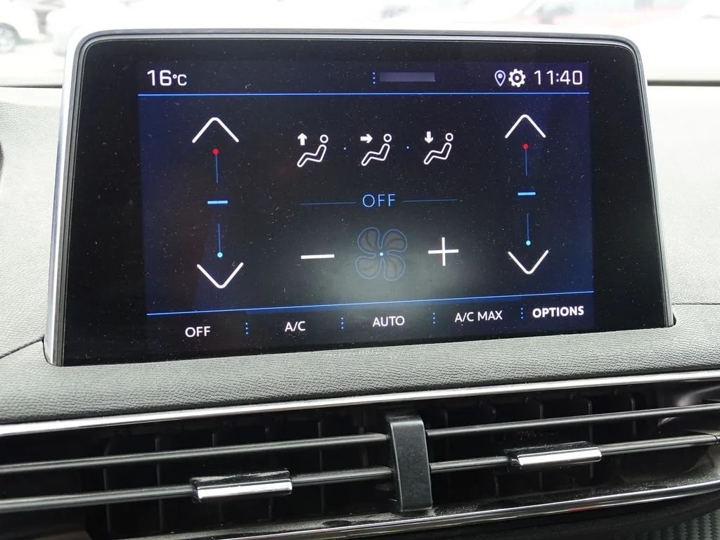 Peugeot 3008 Active Pack año 2023