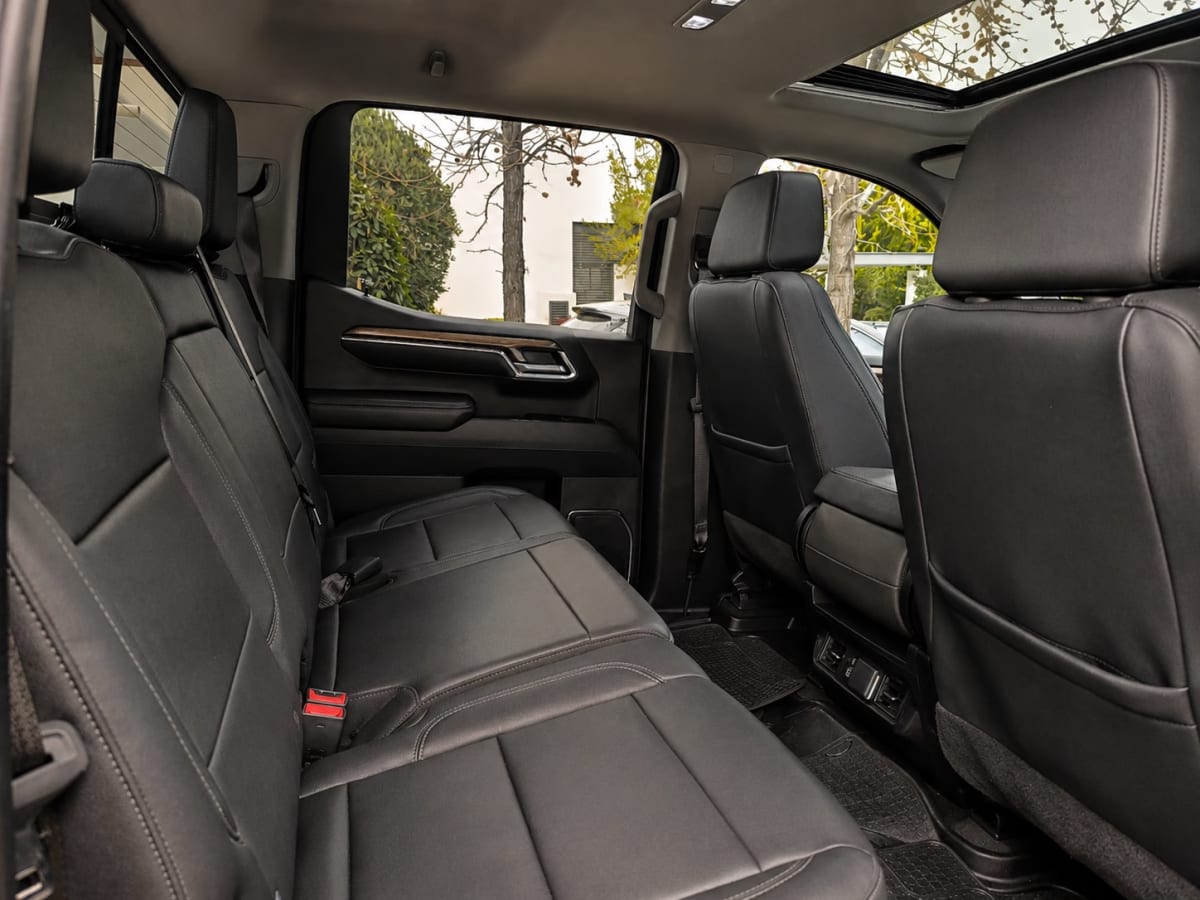 Chevrolet Silverado Trail Boss año 2025