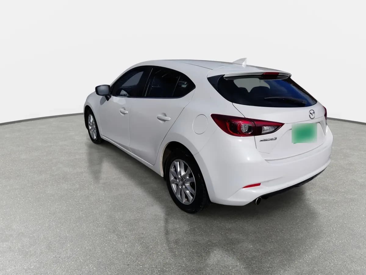 Mazda 3 2.0 V Sport 4x2 Hb 6mt 5p año 2018