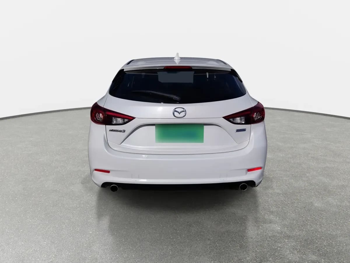 Mazda 3 2.0 V Sport 4x2 Hb 6mt 5p año 2018