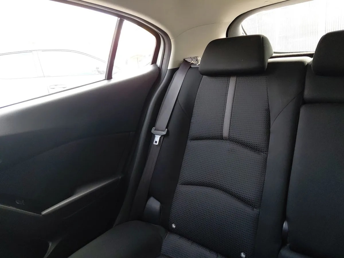 Mazda 3 2.0 V Sport 4x2 Hb 6mt 5p año 2018