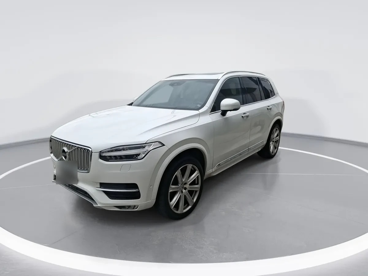Volvo Xc90 2.0 D5 Diesel Inscription At 5p año 2019