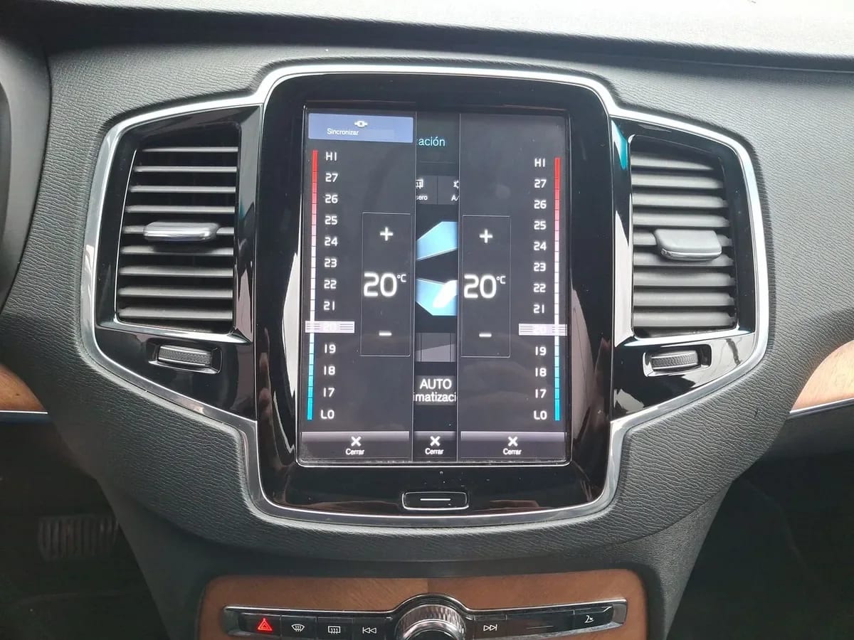 Volvo Xc90 2.0 D5 Diesel Inscription At 5p año 2019