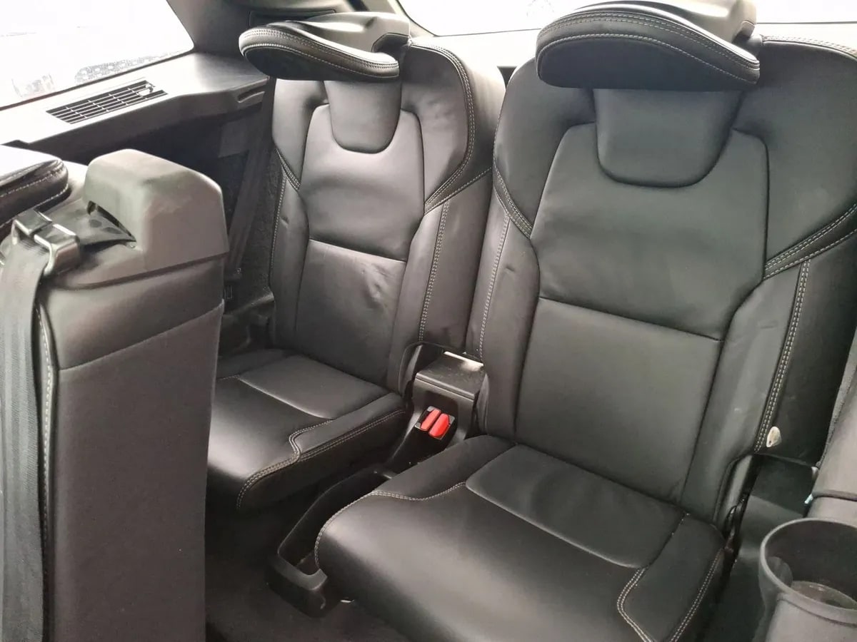 Volvo Xc90 2.0 D5 Diesel Inscription At 5p año 2019