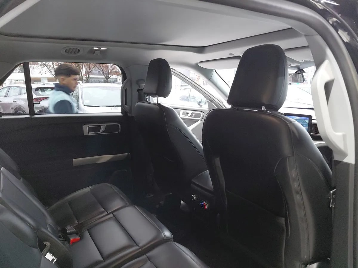 Ford Explorer 2.3 Ecoboost Xlt 4x2 At 5p año 2022