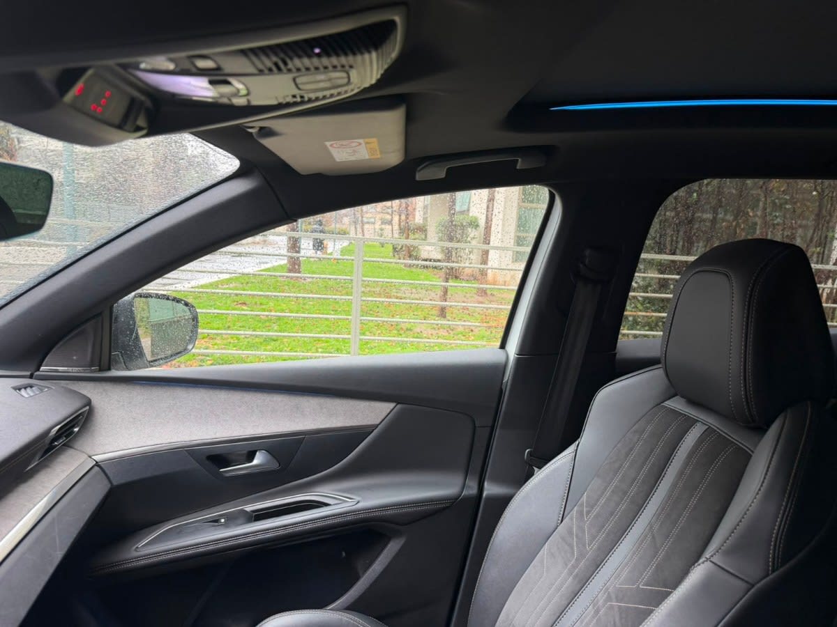 Peugeot 3008 1.5 Blue Hdi 130 Eat8 año 2024