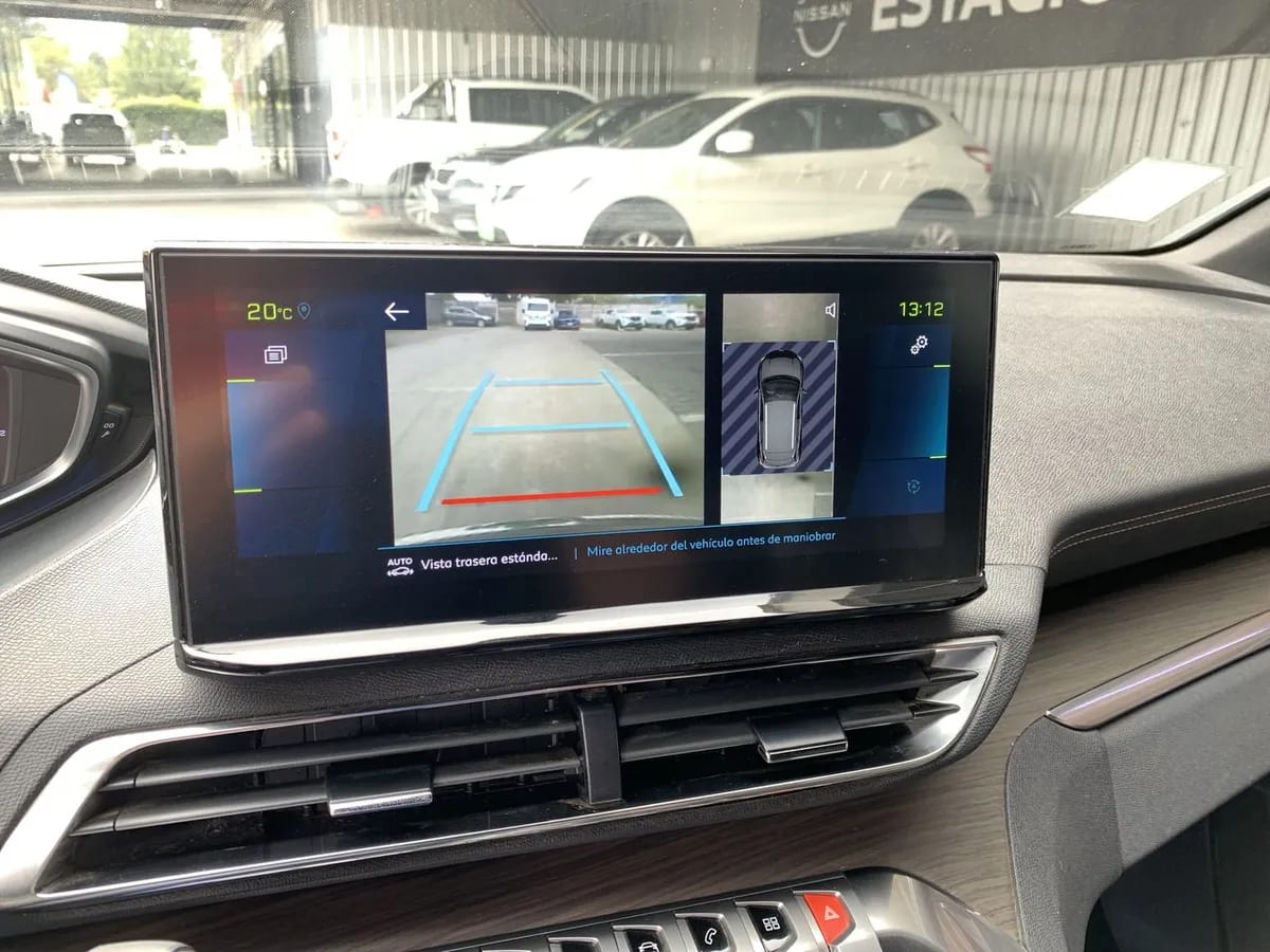 Peugeot 3008 1.6 Gt Hybrid4 300 4x4 Eat8 5p año 2024