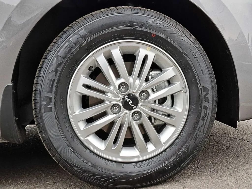 Kia Soluto Mt año 2026