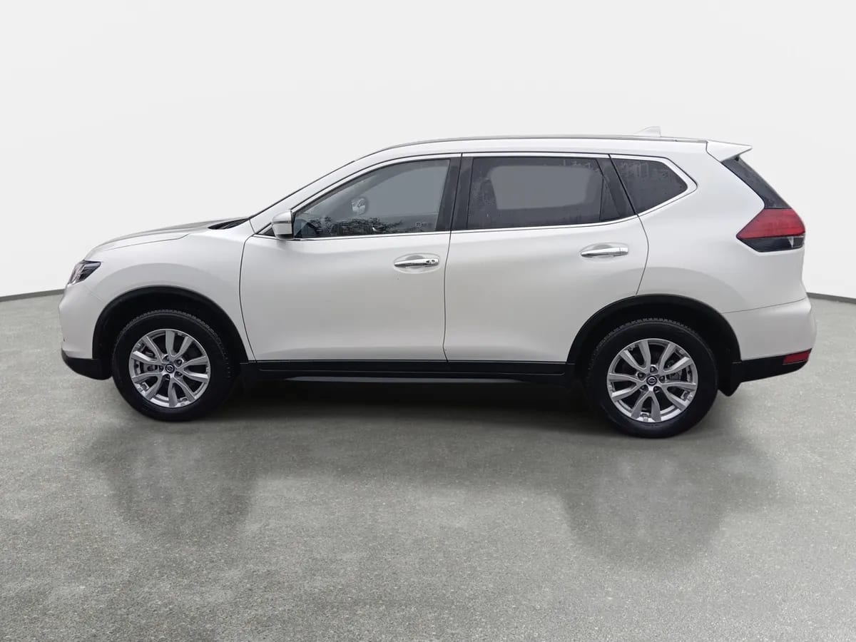 Nissan X-Trail 2.5 Sense 4x2 3row Cvt At 5p año 2023