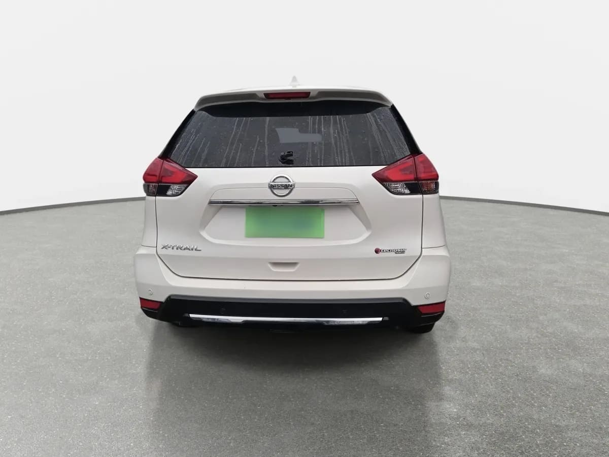 Nissan X-Trail 2.5 Sense 4x2 3row Cvt At 5p año 2023