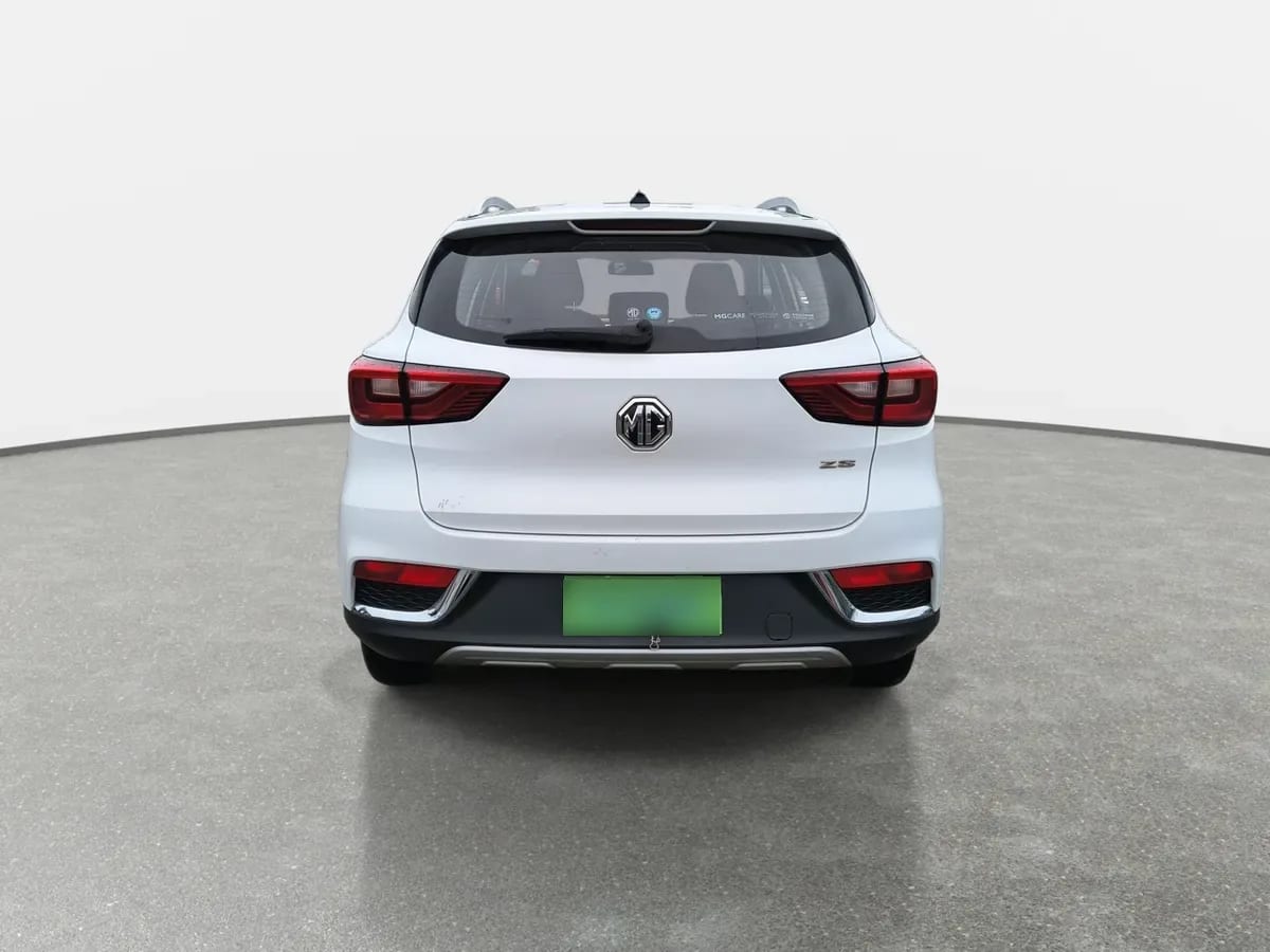 MG Mg Zs 1.5 Std 4x2 Mt 5p año 2023
