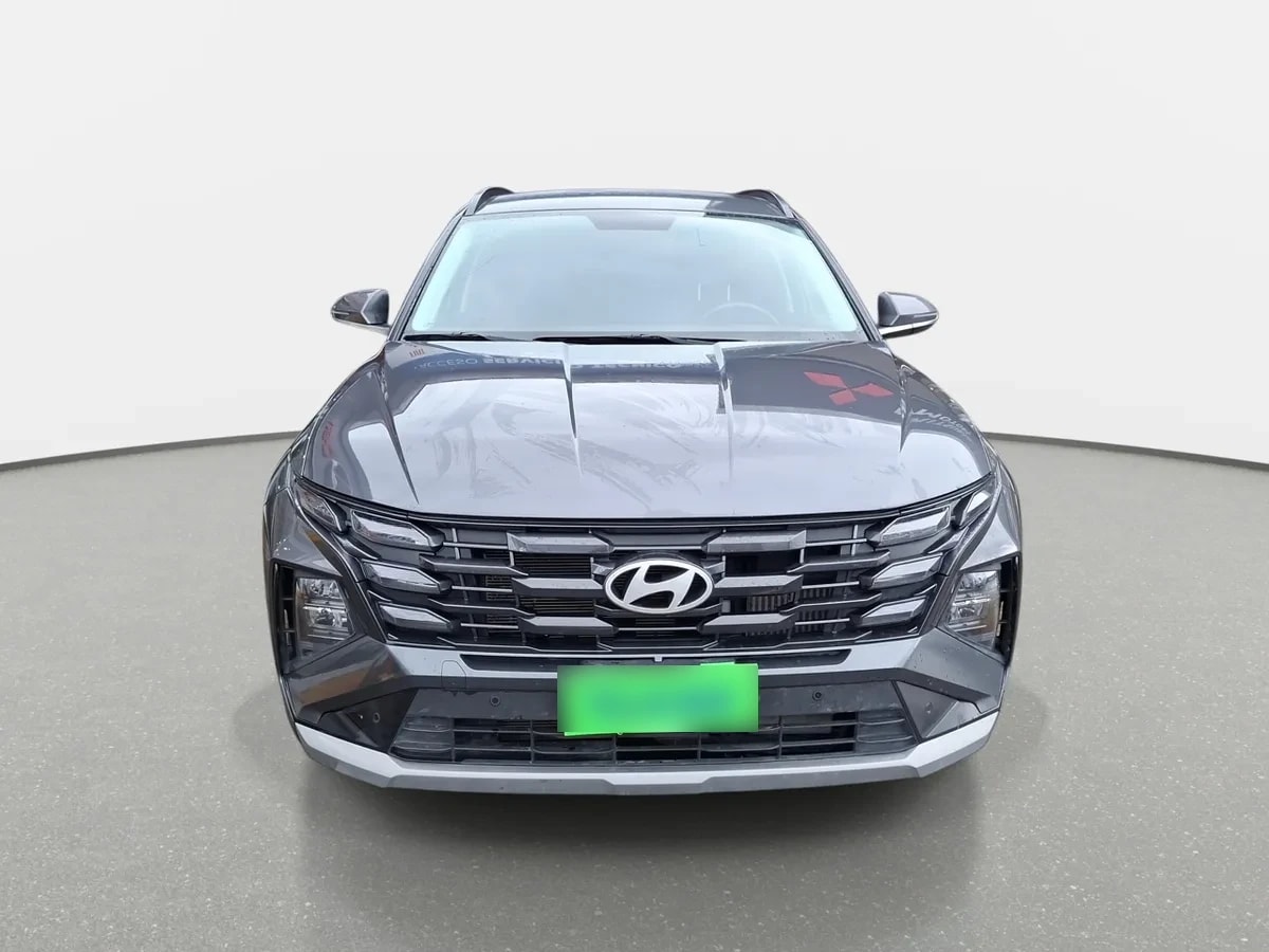 Hyundai Tucson 2.0 Nx4 Plus Fl Diesel 4wd At 5p año 2025