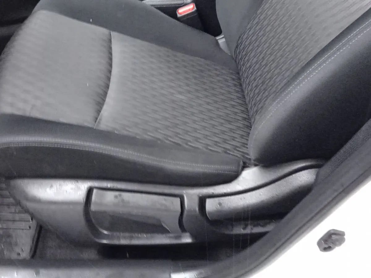 Nissan X-Trail 2.5 Sense 4x2 3row Cvt At 5p año 2023