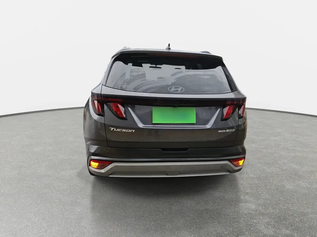 Hyundai Tucson 2.0 Nx4 Plus Fl Diesel 4wd At 5p año 2025