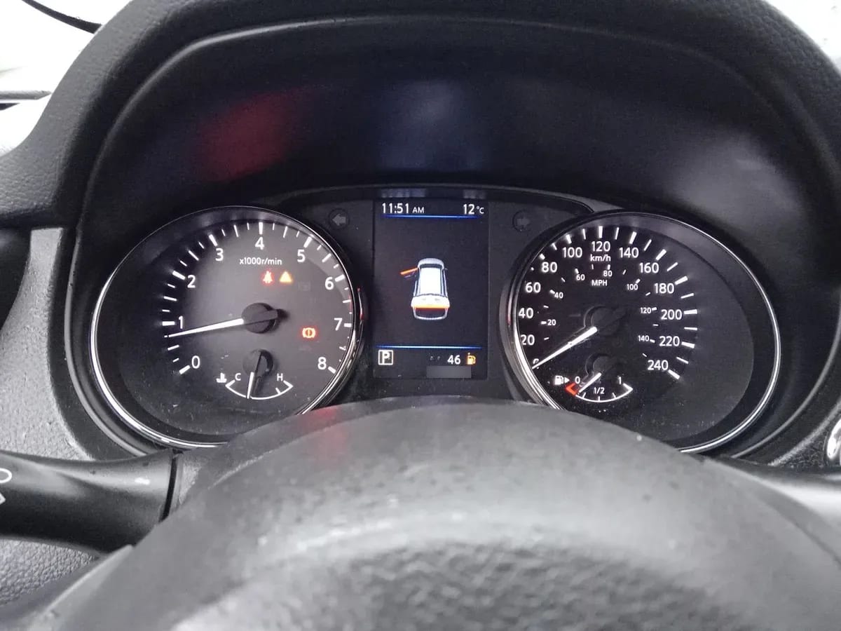 Nissan X-Trail 2.5 Sense 4x2 3row Cvt At 5p año 2023