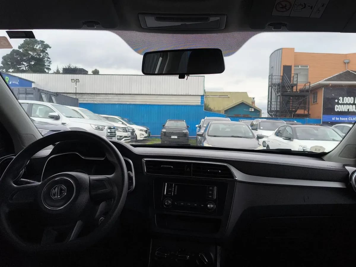 MG Mg Zs 1.5 Std 4x2 Mt 5p año 2023