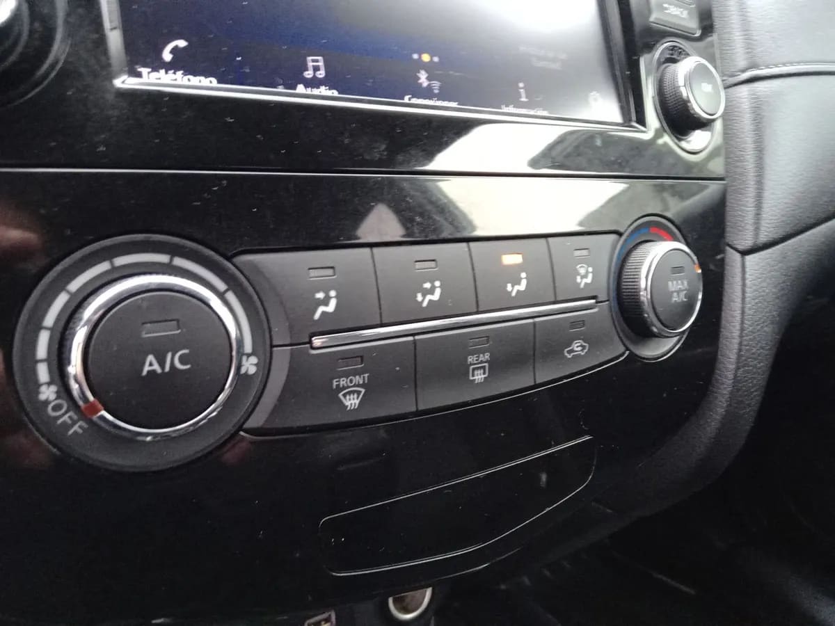 Nissan X-Trail 2.5 Sense 4x2 3row Cvt At 5p año 2023