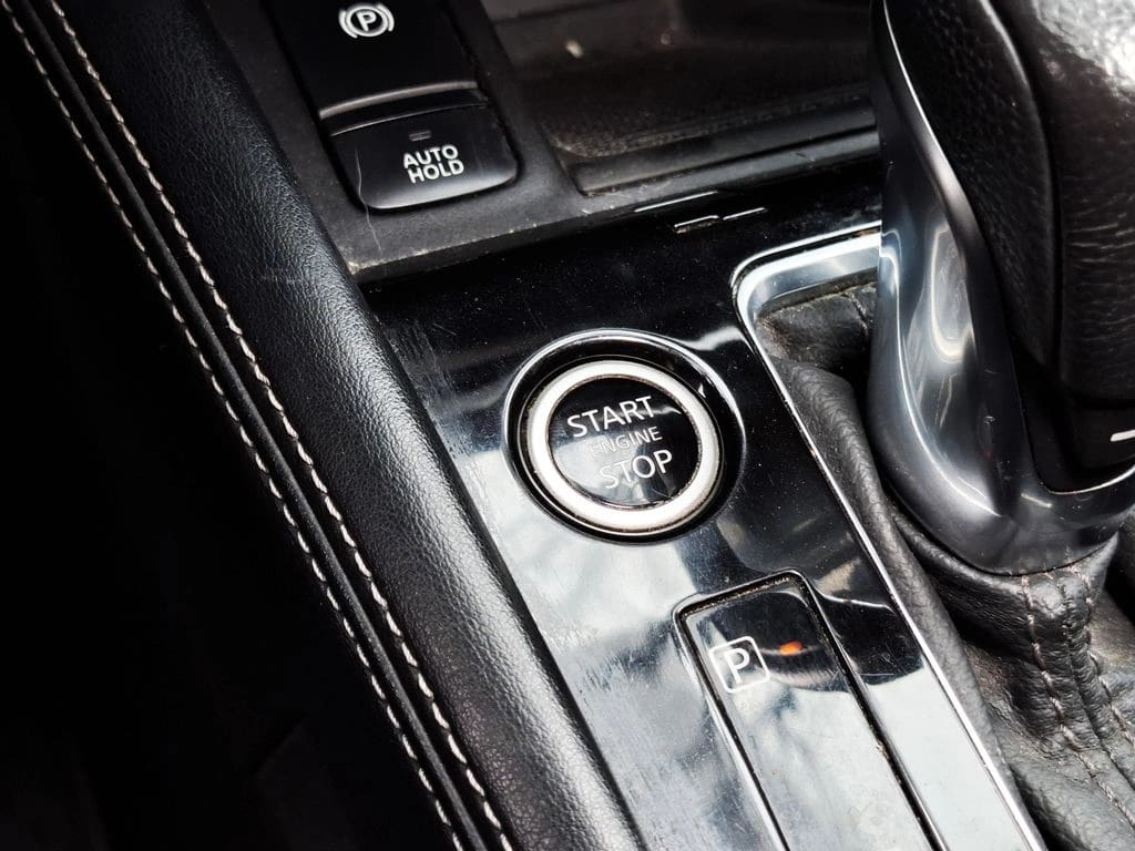 Nissan Kicks 1.6 Exclusive 4x2 Cvt At 5p año 2021