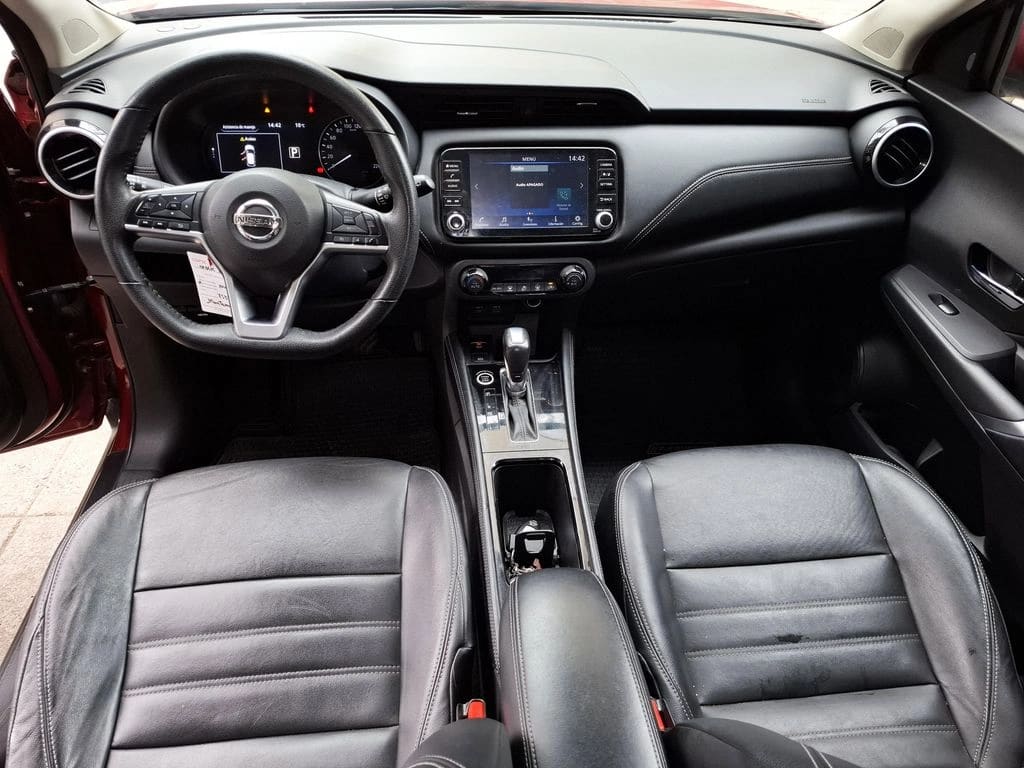 Nissan Kicks 1.6 Exclusive 4x2 Cvt At 5p año 2021