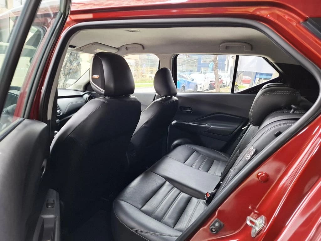 Nissan Kicks 1.6 Exclusive 4x2 Cvt At 5p año 2021